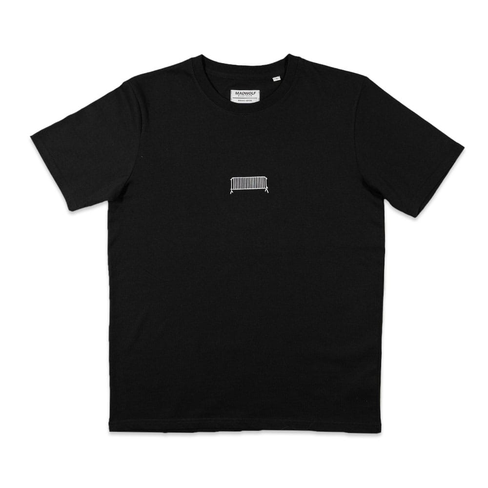 Front view Dranghek t-shirt