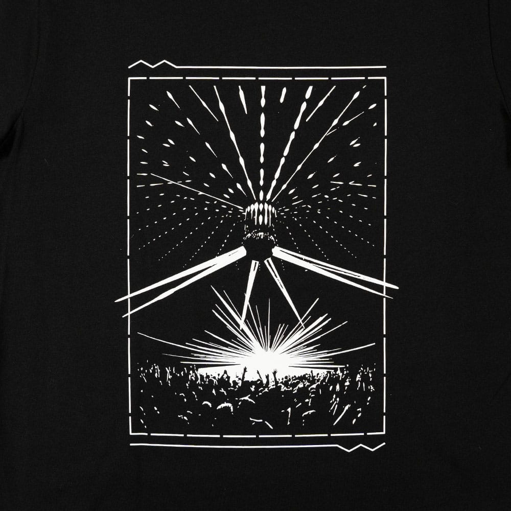 Close-up back view Speaker t-shirt